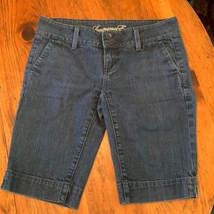 American Eagle Capris size 4